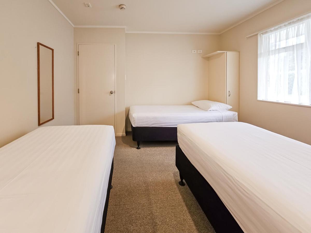 Captain Cook Motor Lodge Gisborne Exterior photo
